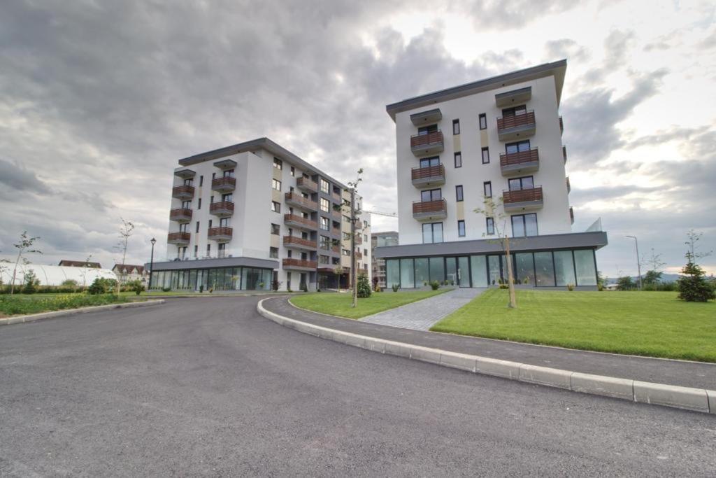 Apartamento Deea H24 Rîşnov Exterior foto