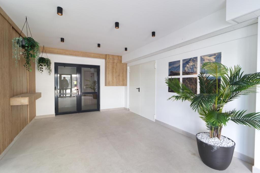 Apartamento Deea H24 Rîşnov Exterior foto